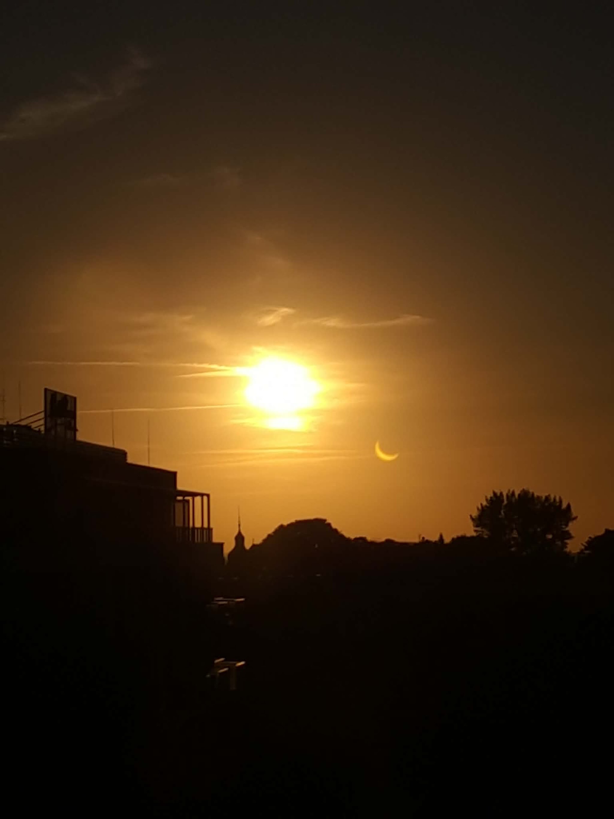 🌝☀️
#zaćmieniesłońca #zaćmienie2026 
📸 K.W.